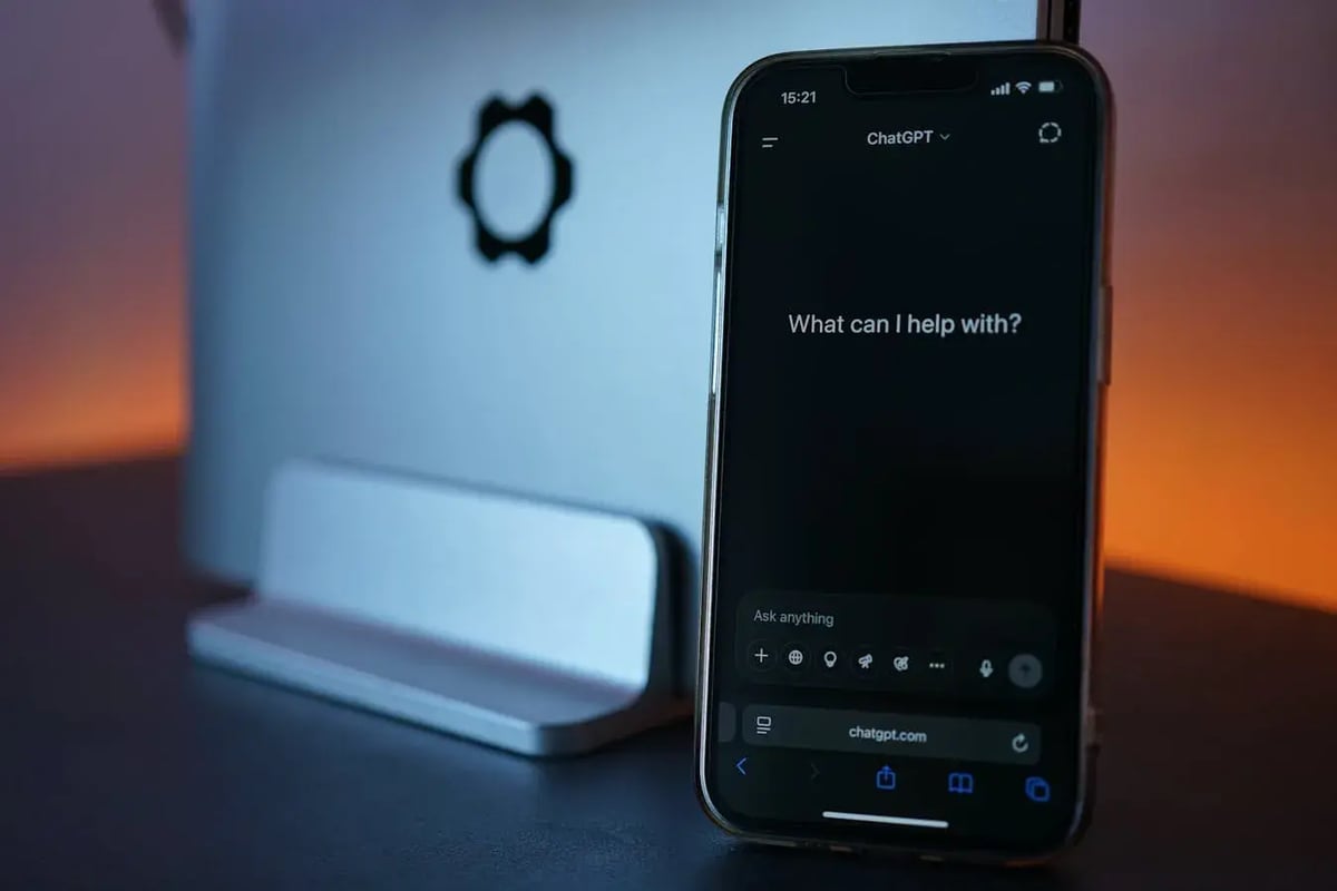 Tencent integrates OpenClaw into WeChat amid China’s AI agent race