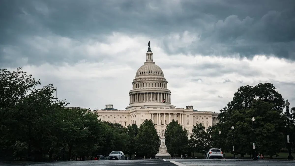 Deal to end record US government shutdown