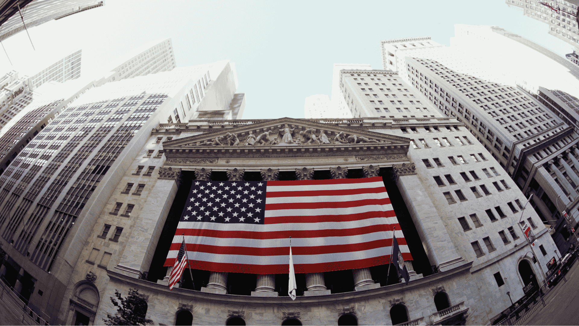 US Companies Go Quiet as $100,000 H-1B Fee Upends Hiring Plans