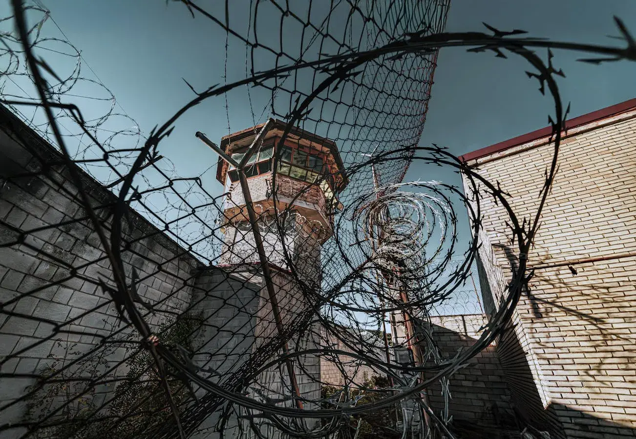 ICE’s ‘Mega Centers’ Plan Faces Backlash as Tribe Backs Out: U.S. immigration authorities moved to design large detention “m…